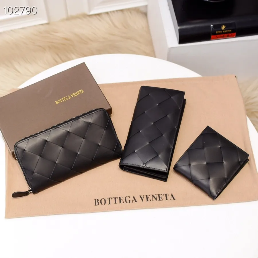 🎉🎉🎉BOTTEA VENETA Style No.: 99511# Material: Imported fetal cowhide hand-woven Specifications: Picture size BVBVBV